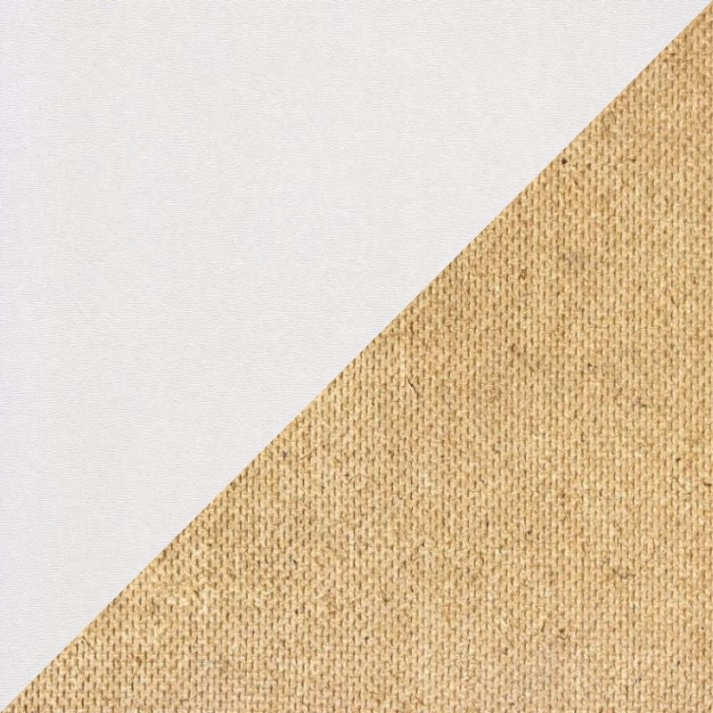 ДВП, товщ. 4 мм, розмір 2745x1700 мм, одностороння фарбована, колір білий (лицьова)